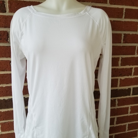 Athleta Tops - Athleta top